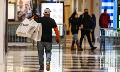 U.S. economy grew by 5.7 percent last year, fastest pace in decades