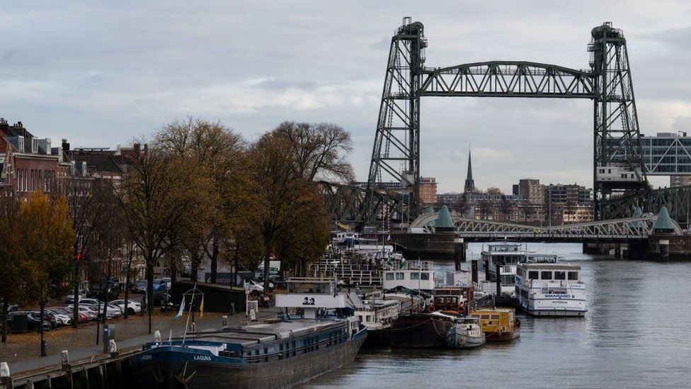 Rotterdam to dismantle historic bridge for Jeff Bezos yacht