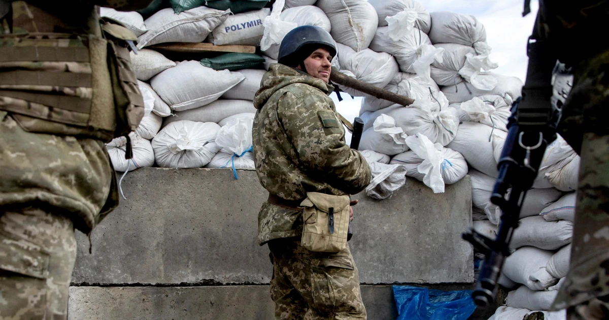 Ukraine pushes for cease-fire as fighting rages and sanctions hit Russia's economy