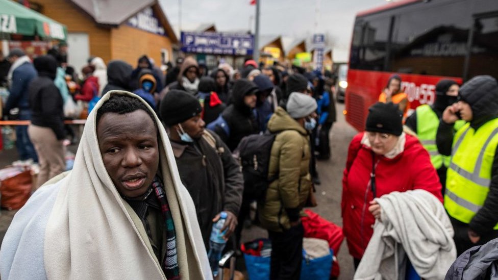 Ukraine: Fleeing Africans lament over discrimination at Polish border