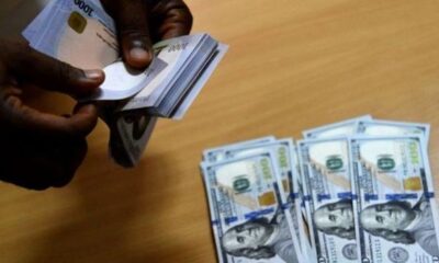 Naira falls to N580 per dollar, as CBN moves to stop sale of forex to banks