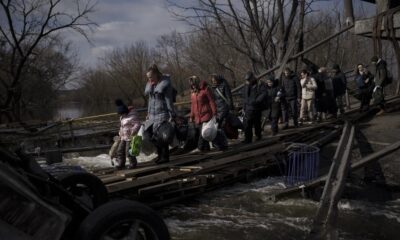 Ukrainians flee some besieged cities as conditions worsen