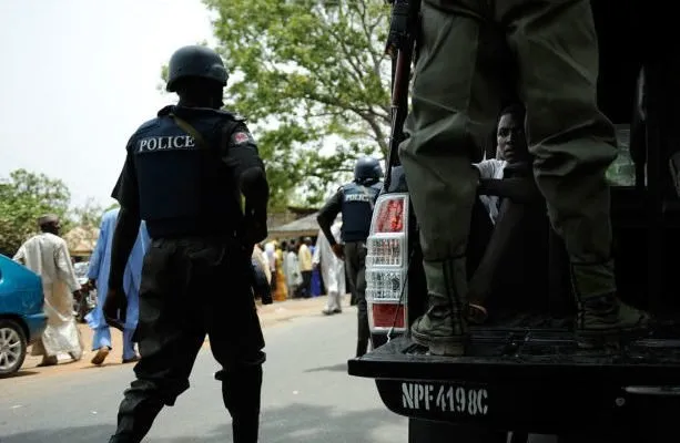 Gunmen raze local council headquarters in Anambra