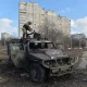 Ukraine says 70 soldiers killed as Russian convoy heads for Kiev