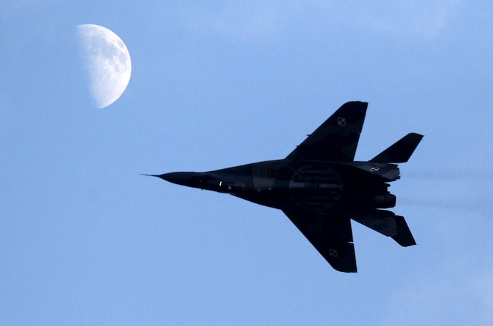 GOP senators demand U.S. help transfer fighter jets to Ukraine