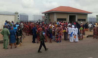 Petrol souvenir: Erelu Okin honours Lagos police invitation, apologises