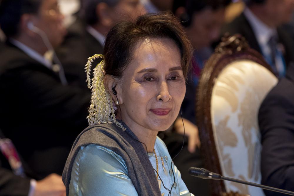 Myanmar court sentences Aung Suu Kyi to 5 years for corruption