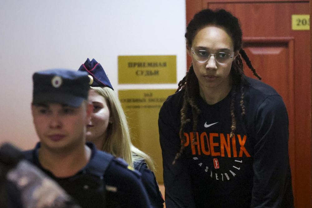 US proposes prisoner swap with Russia for detained female basketball player