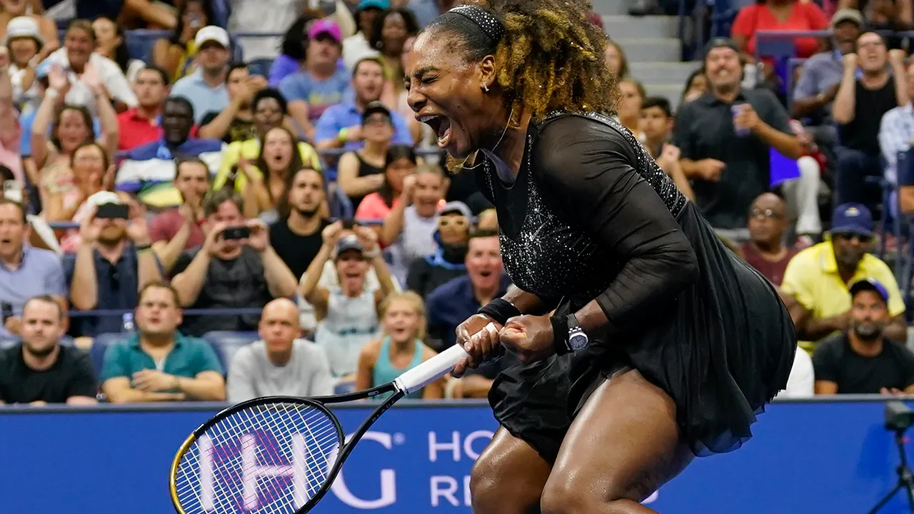 Serena Williams wins again, advances to third round at US Open