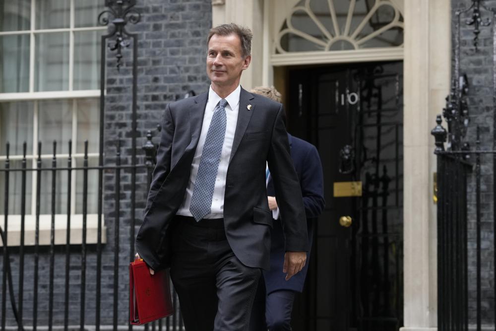 UK Treasury chief delays detailing new economic plans