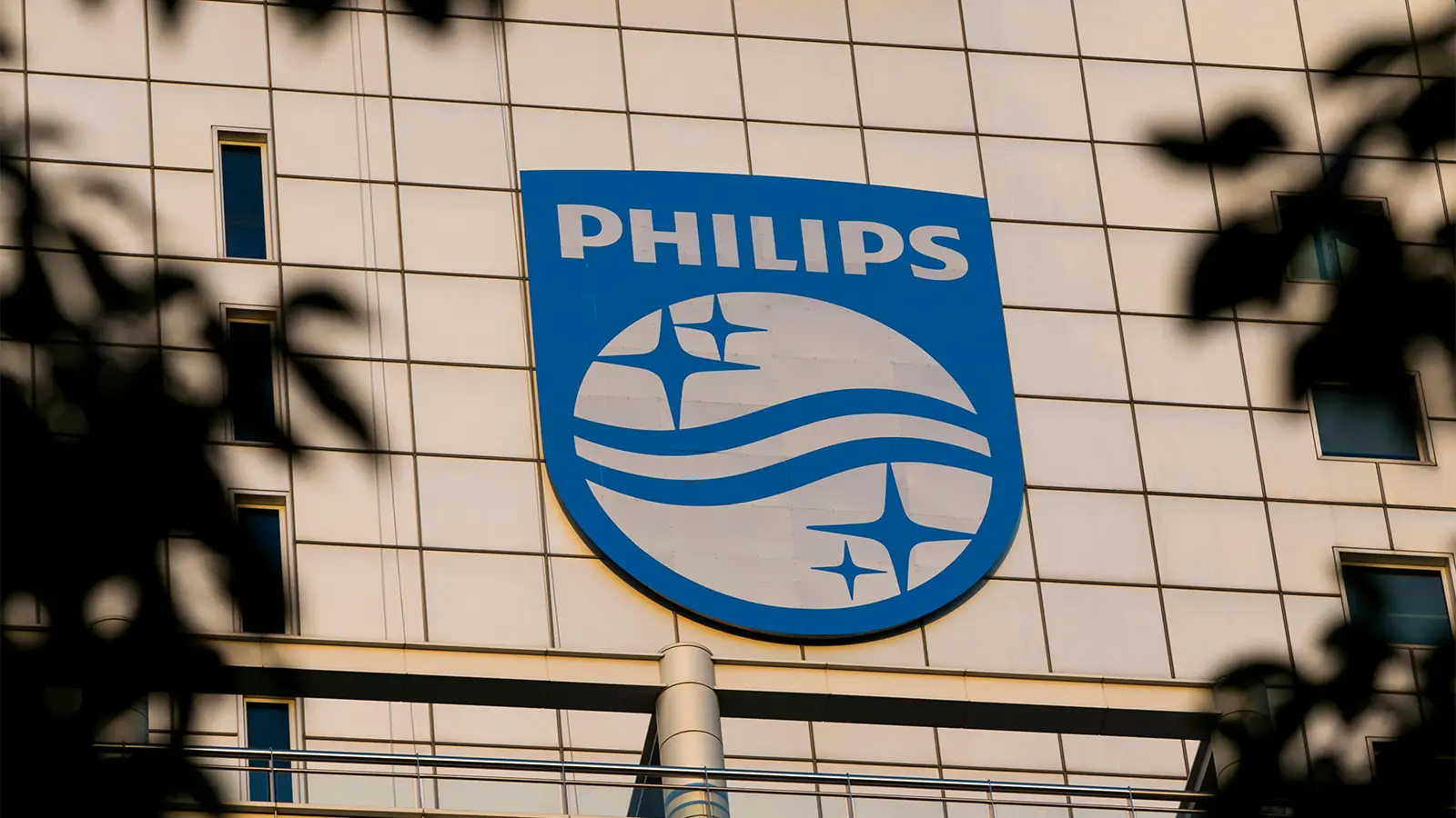 Healthcare tech giant Philips scraps 4,000 staff worldwide