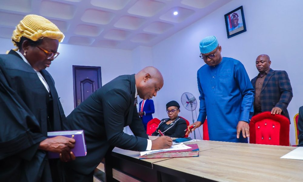 Oyebanji Swears in Ogunmoye as Ekiti Chief Judge